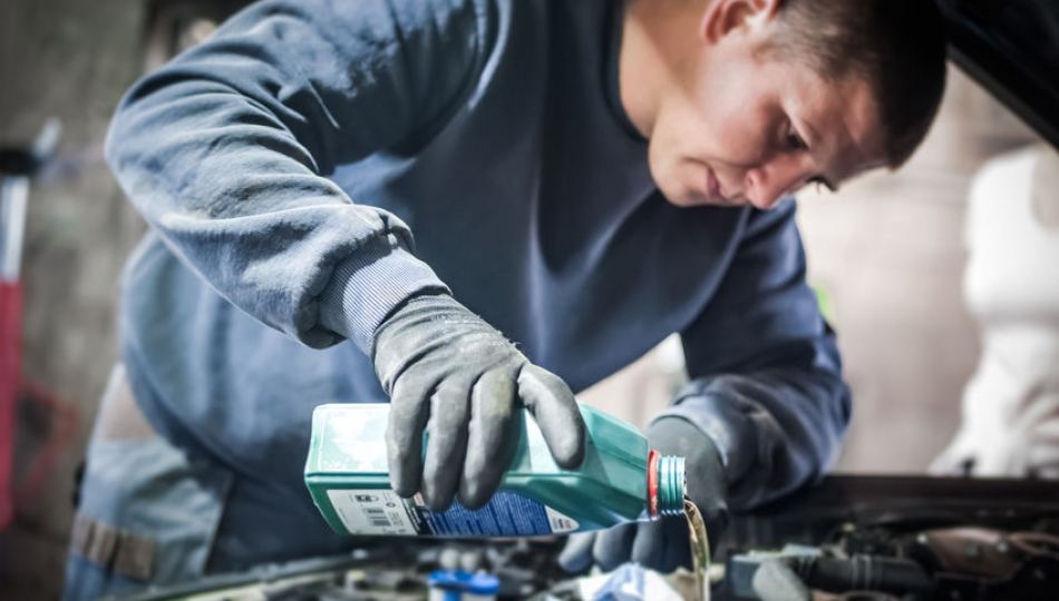 The Thing to Know About Oil Changes The Thing to Know About Oil Changes